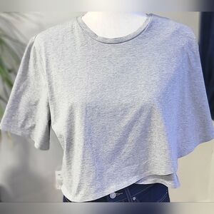 Kendall + Kylie heather gray cropped short sleeve top with an open/layered back